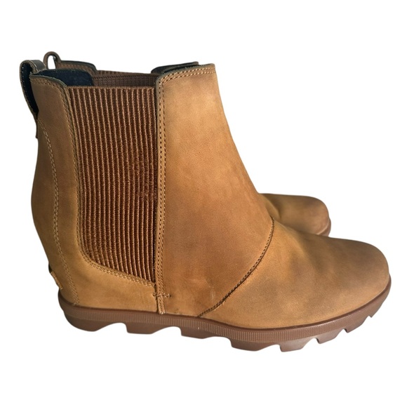 Sorel Women's Joan of Arctic Wedge II Chelsea Boots Size 9.5 Tan B11 - Picture 1 of 8